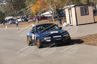 media/Nov-17-2024-CalClub SCCA (Sun) [[5252d9c58e]]/Around the Pits/